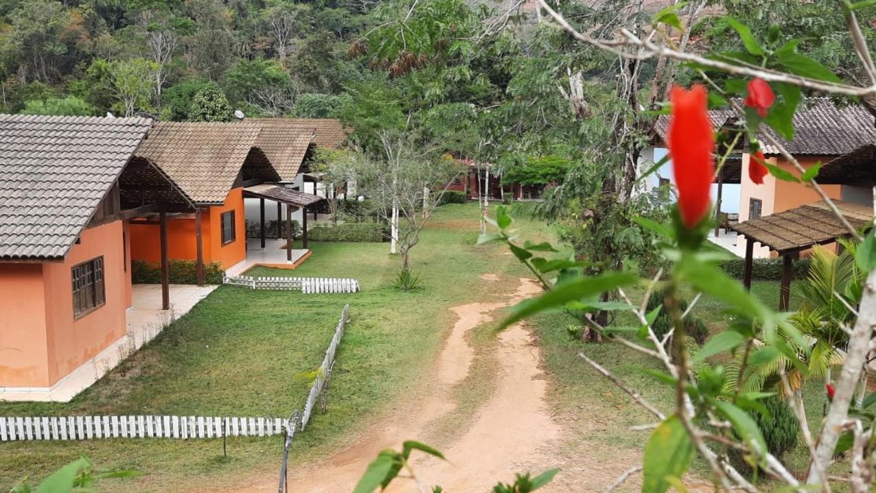Charmoso Chalé 09 Domingos Martins Condomínio Village Rio da Montanha Exterior foto